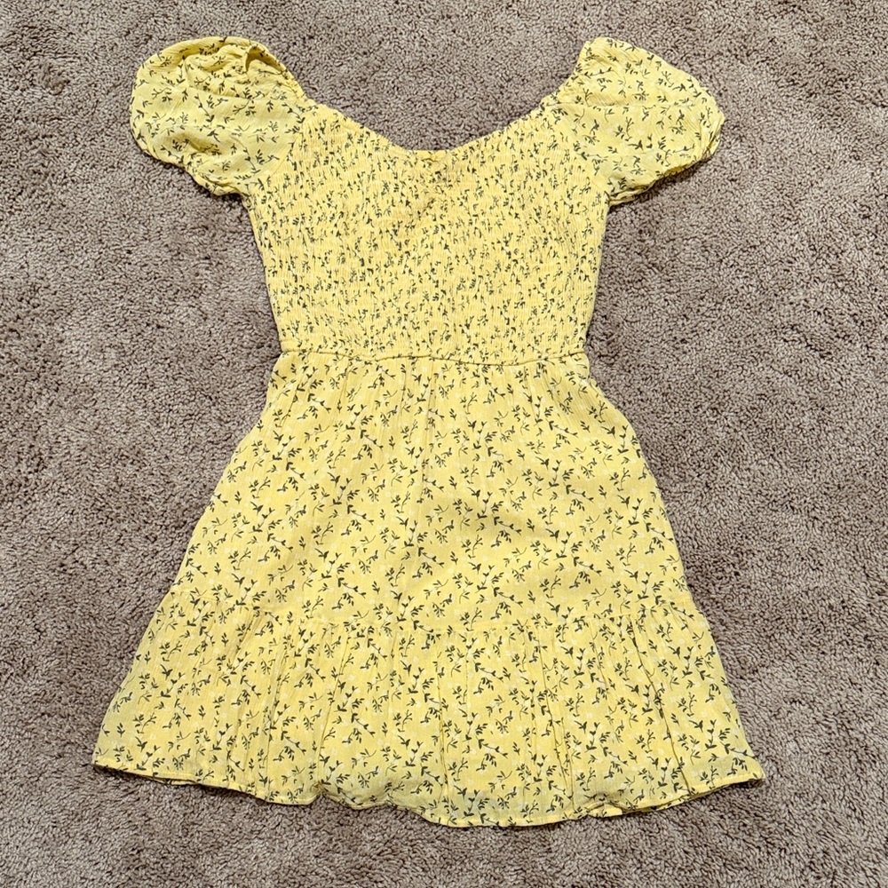 Smocked Puff-Sleeve Yellow Floral Dress
